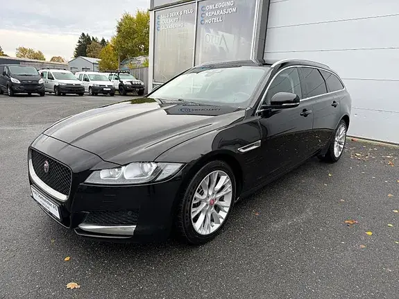 Jaguar Xf 2019 photo 2