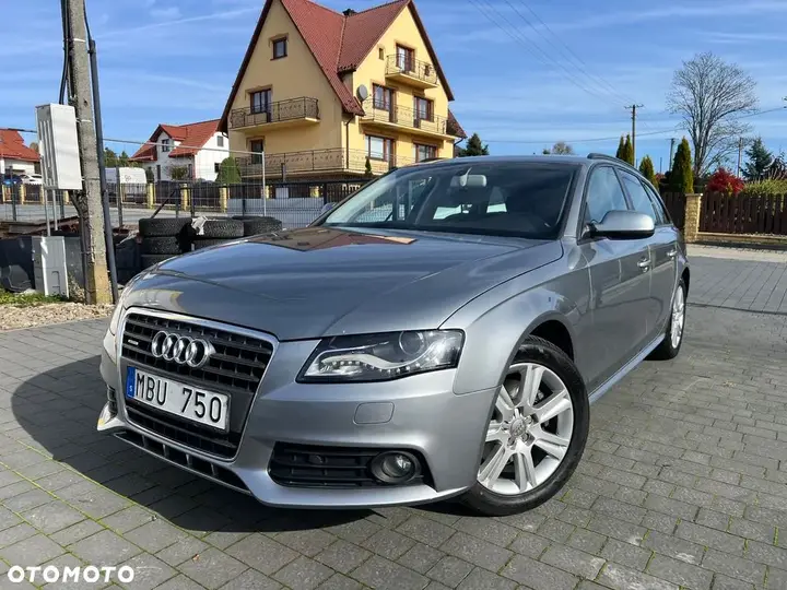 Audi A4 Avant 2011 photo 2