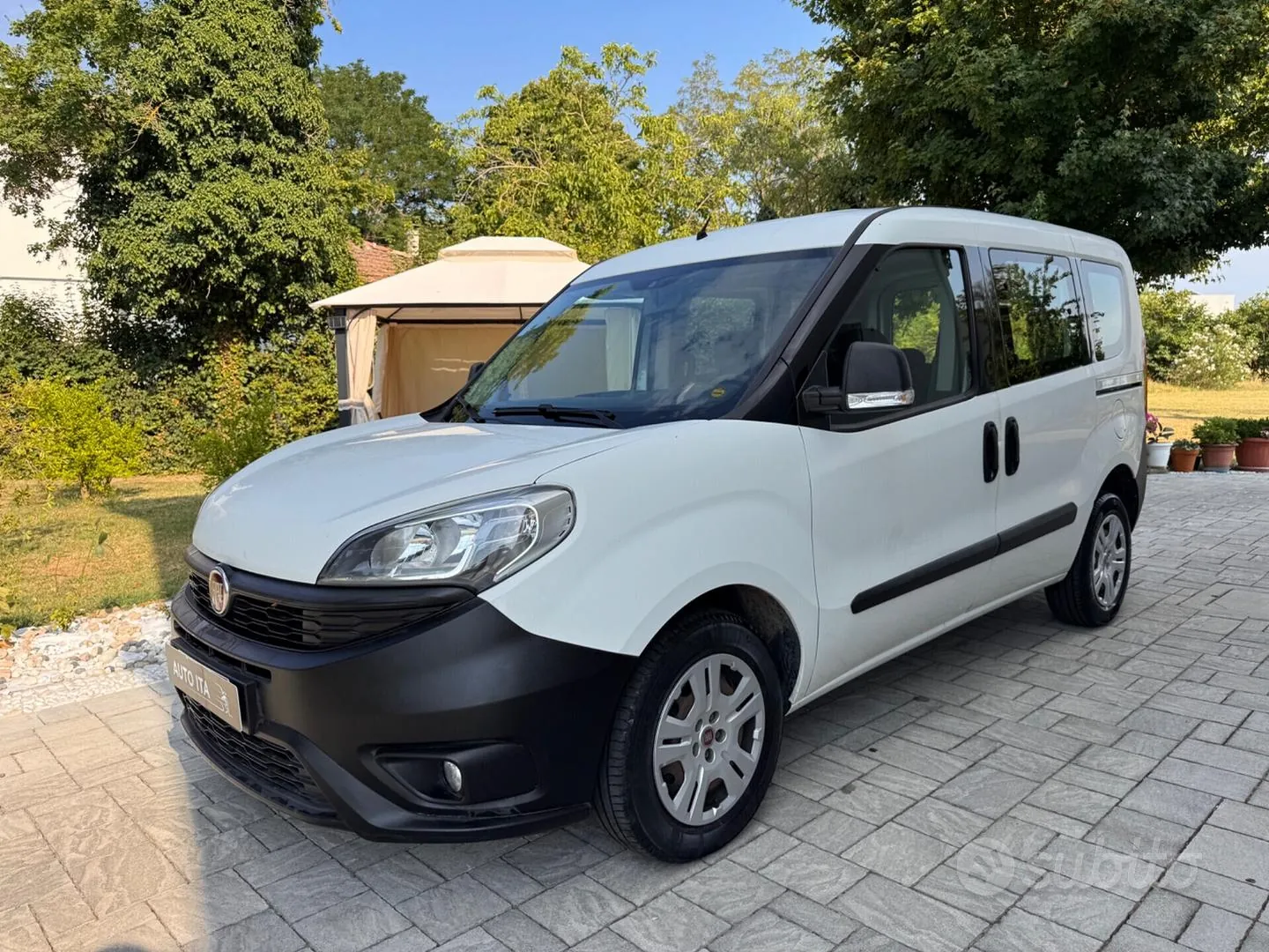 Fiat Doblo 2017 photo 2