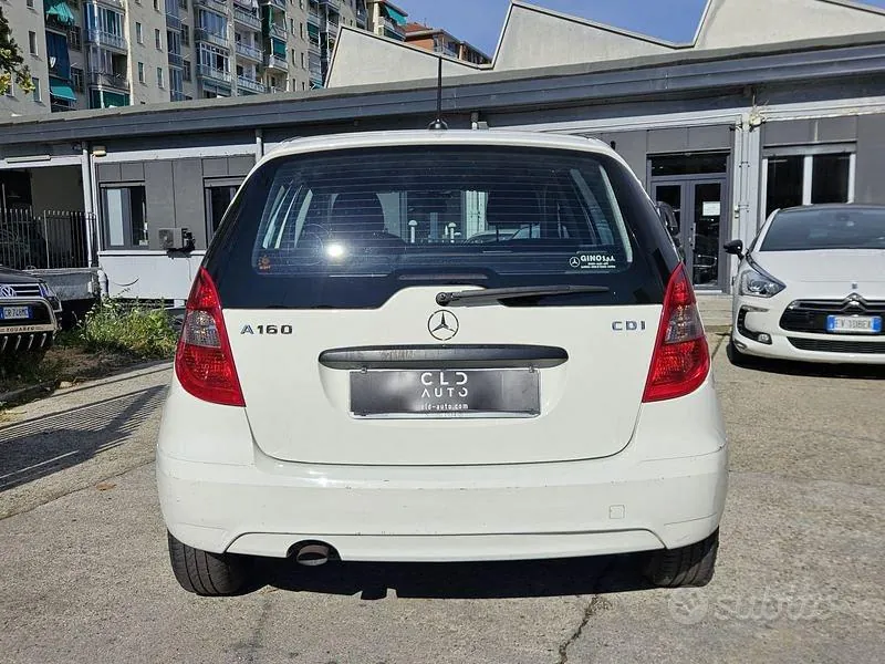 Mercedes-Benz A-Class 2012 photo 4