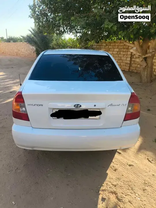 Hyundai Verna 2005 photo 3