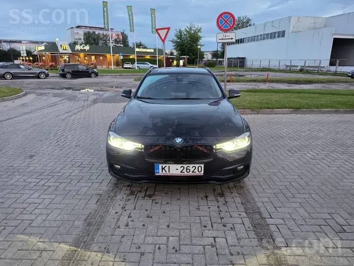 BMW 320 2017 photo 2
