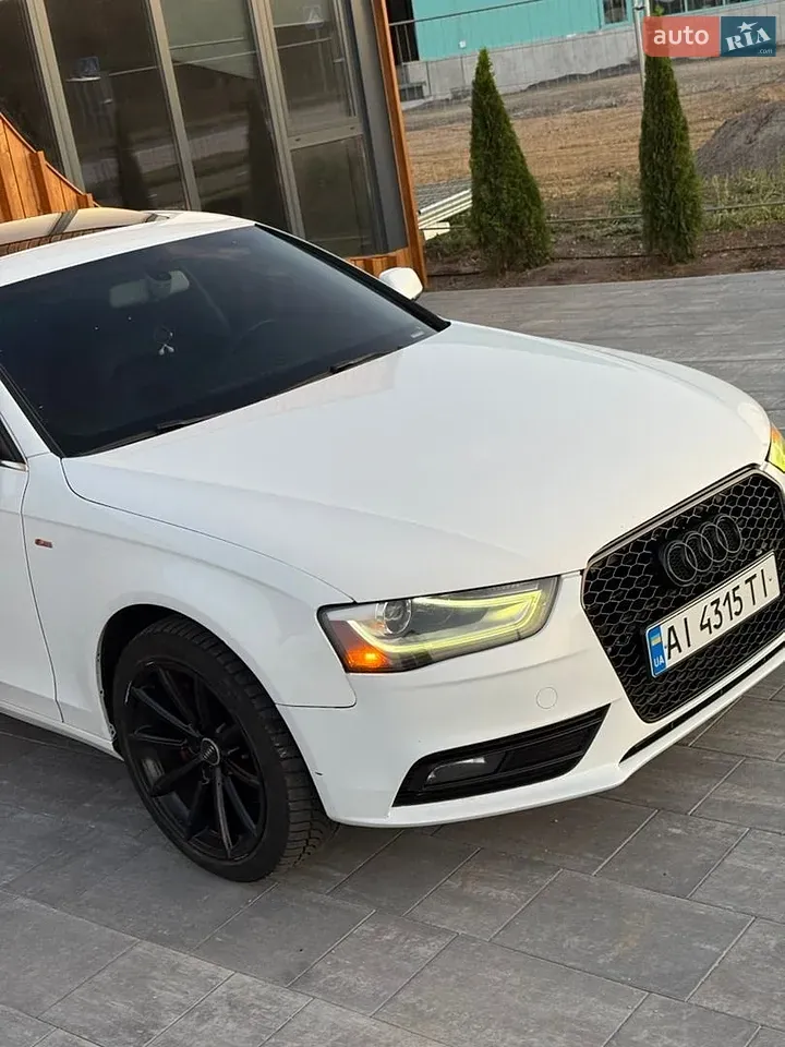 Audi A4 2012 photo 3