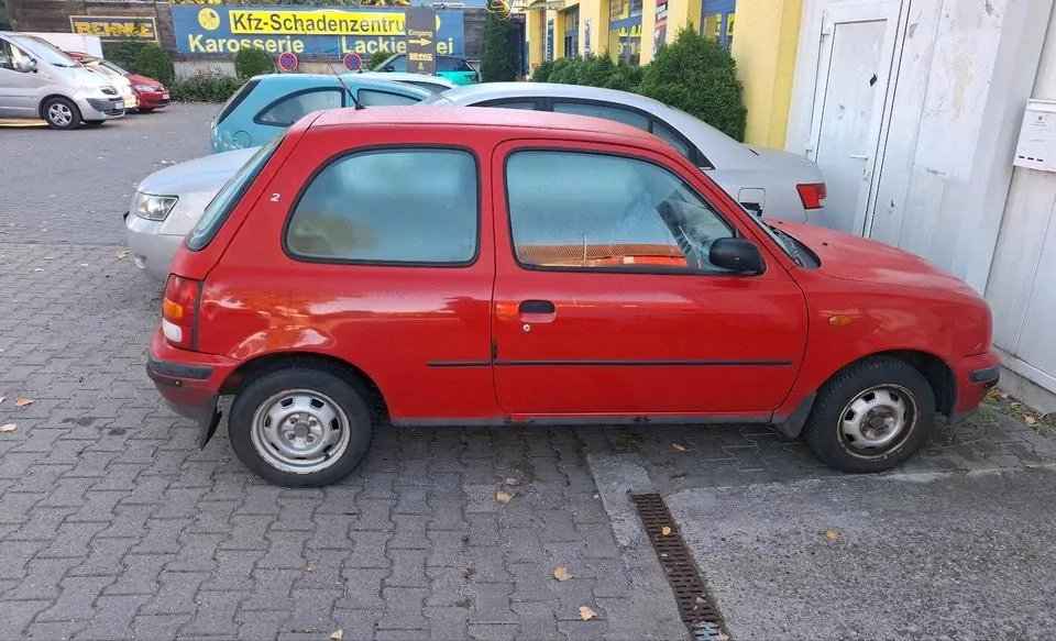 Nissan Micra