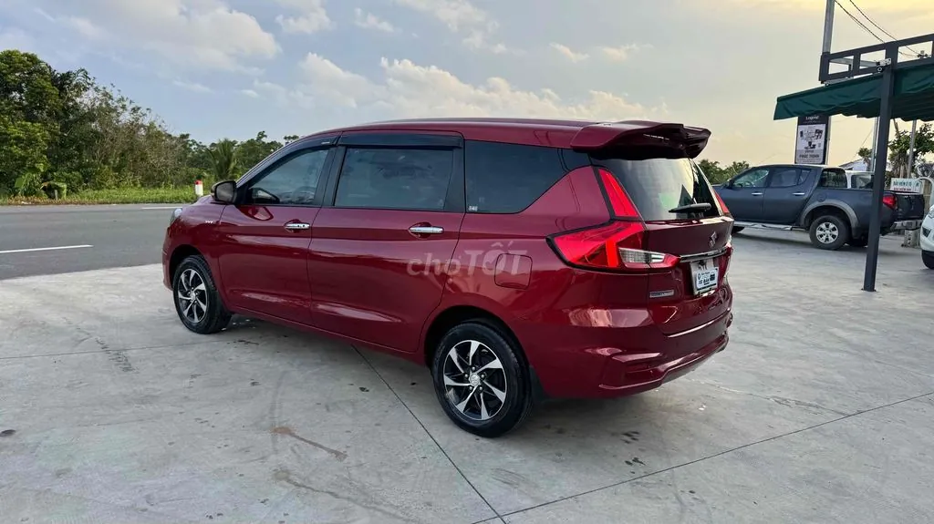 Suzuki Ertiga 2021 photo 3
