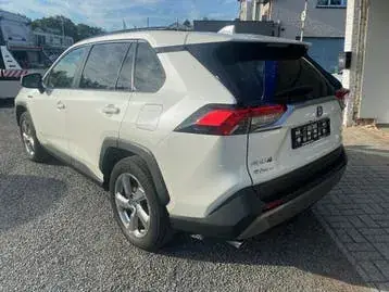 Toyota Rav4 2019 photo 3