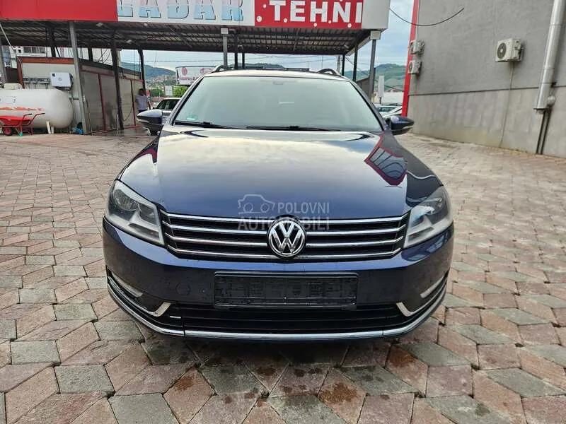 Volkswagen Passat B7 2012 photo 2