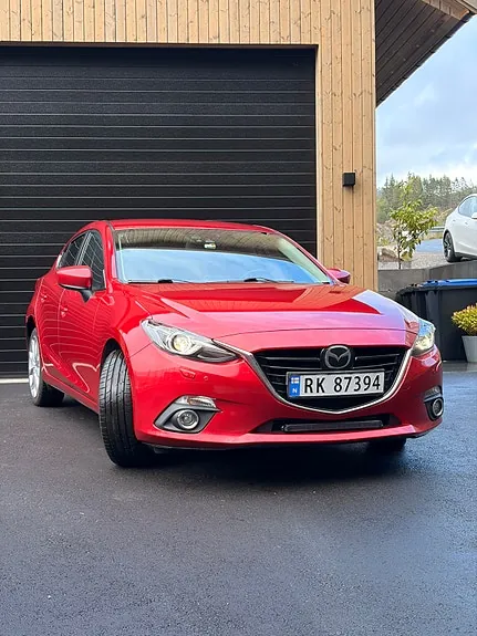Mazda 3 2015 photo 2