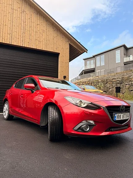 Mazda 3 2015 photo 3