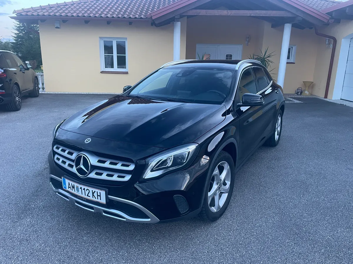 Mercedes-Benz Gla Class 2019 photo 3