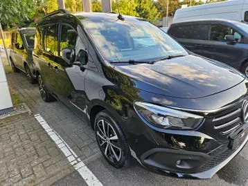 Mercedes-Benz Eqt