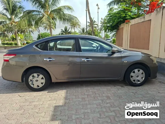 Nissan Sentra 2013 photo 4