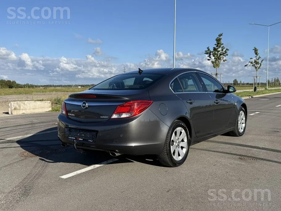 Opel Insignia 2010 photo 4