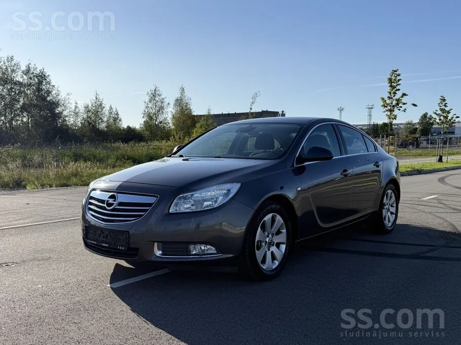 Opel Insignia 2010 photo 3