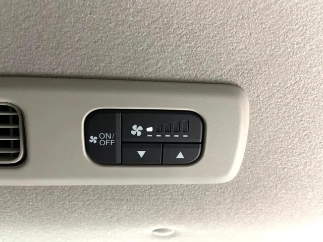 Honda Freed Ex 2026 photo 5