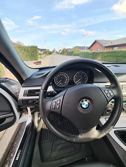BMW 320I 2005 photo 5