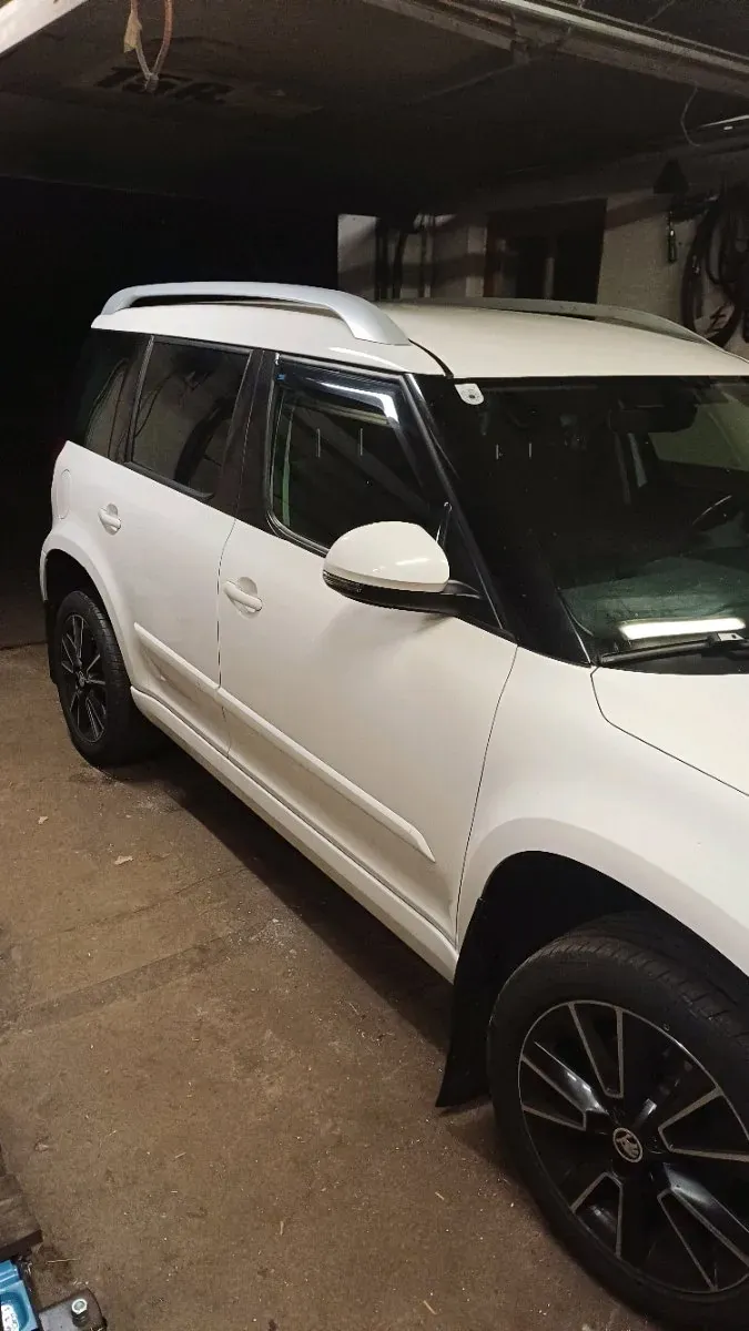 Skoda Yeti 2016 photo 2