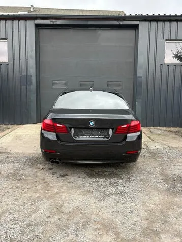BMW 5 Series 2015 photo 3
