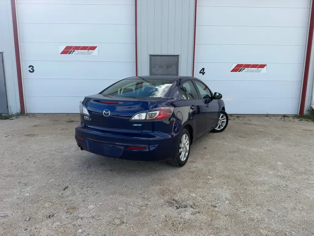Mazda 3 2012 photo 4