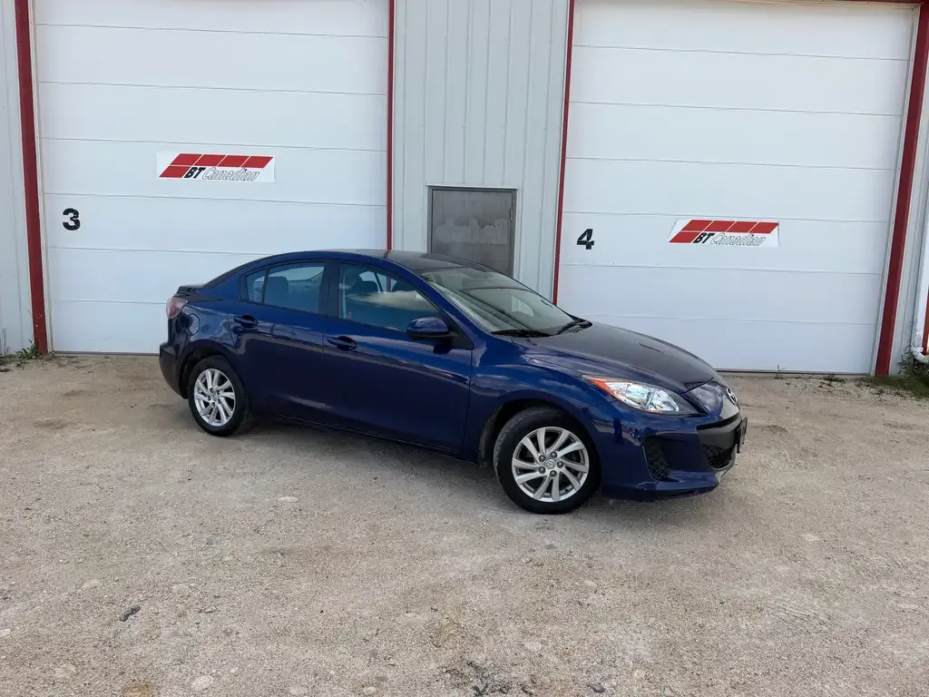 Mazda 3 2012 photo 2
