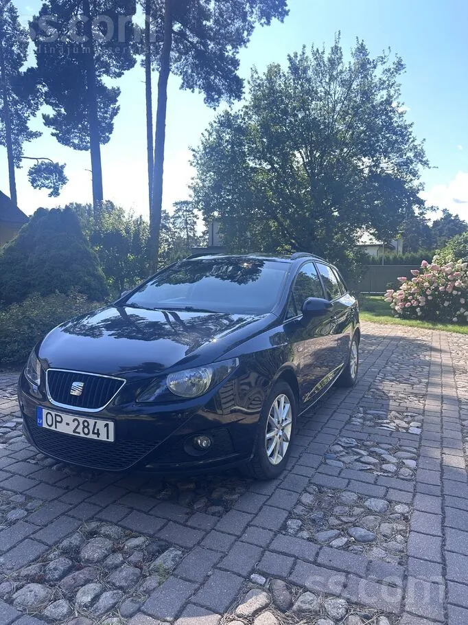 Seat Ibiza 2012 photo 3