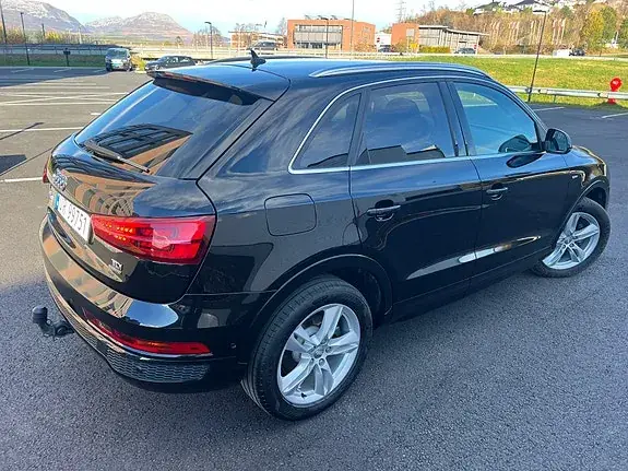 Audi Q3 2018 photo 3