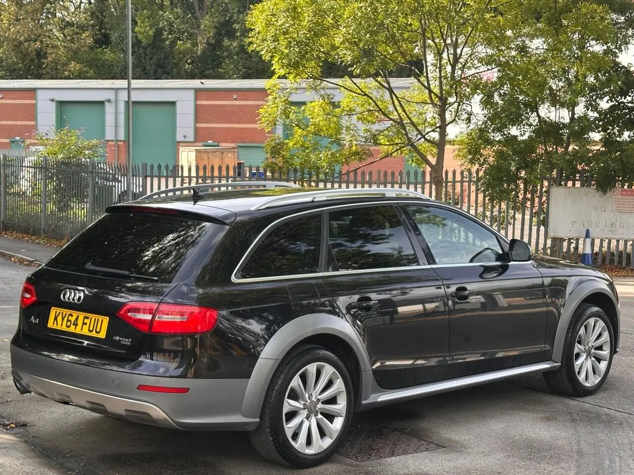 Audi A4 Allroad 2014 photo 5