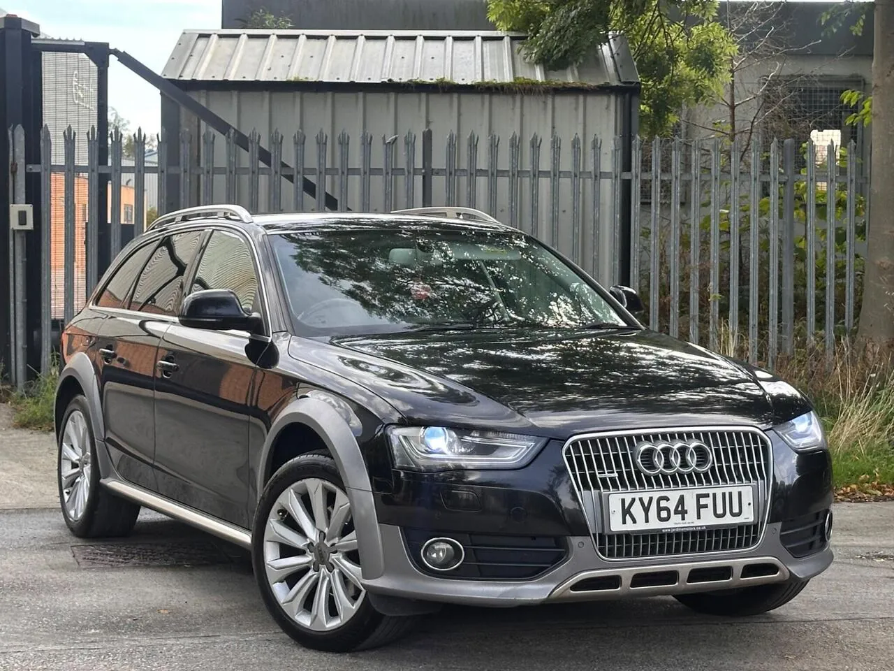 Audi A4 Allroad 2014 photo 2