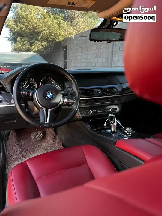 BMW 5 Series 2011 photo 4