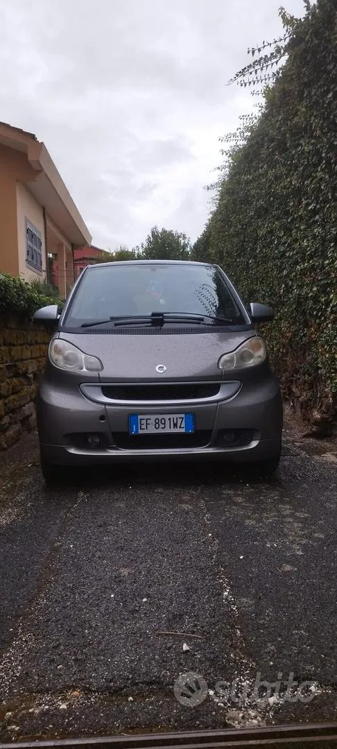 Smart Fortwo 2011 photo 3