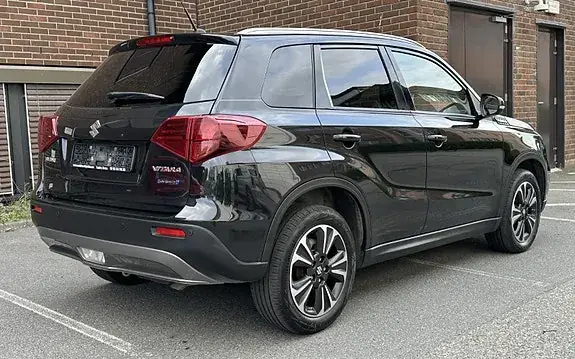 Suzuki Vitara 2024 photo 3