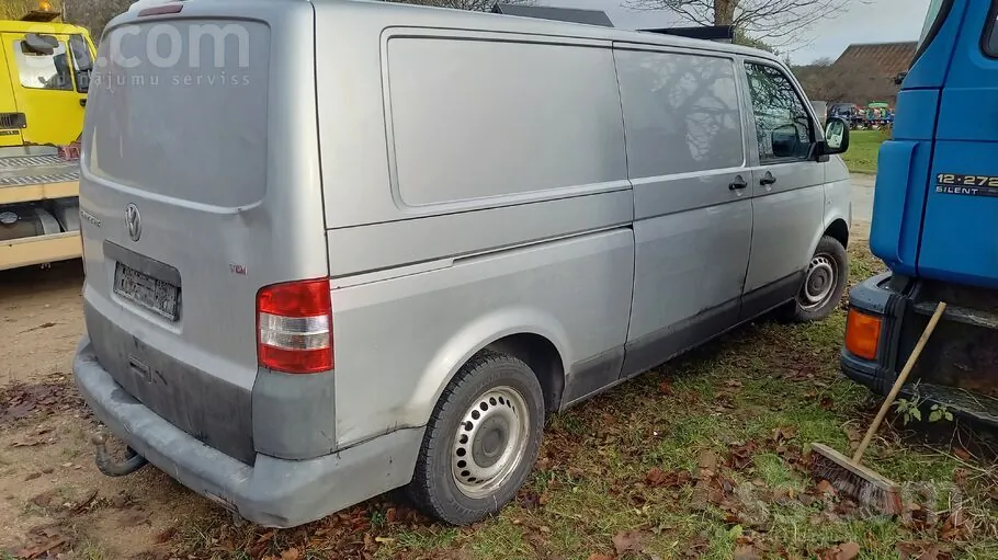 Volkswagen Transporter 2009 photo 5