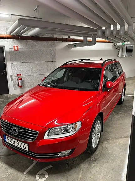 Volvo V70 2016 photo 2