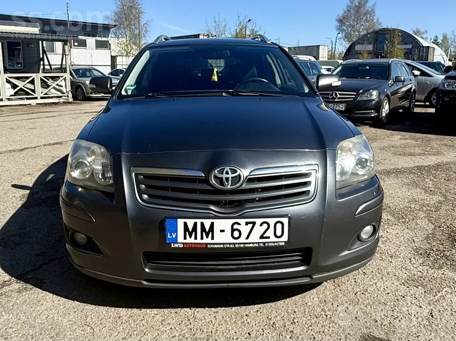 Toyota Avensis 2006 photo 3