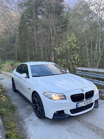 BMW 520D 2012 photo 2