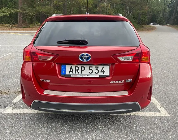 Toyota Auris 2014 photo 4