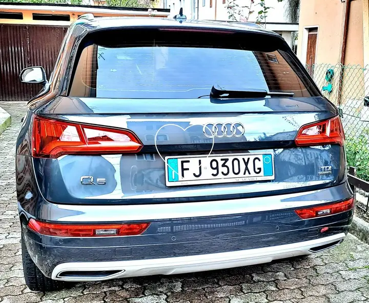 Audi Q5 2017 photo 4
