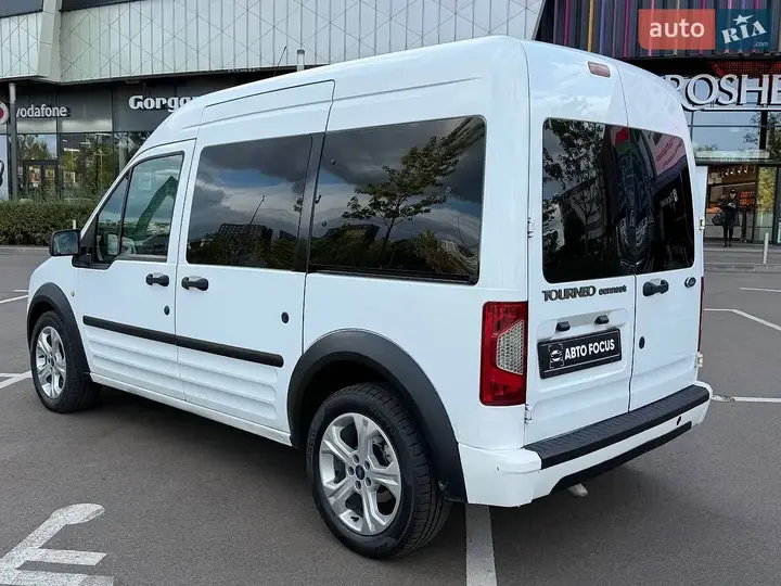 Ford Tourneo Connect 2011 photo 5