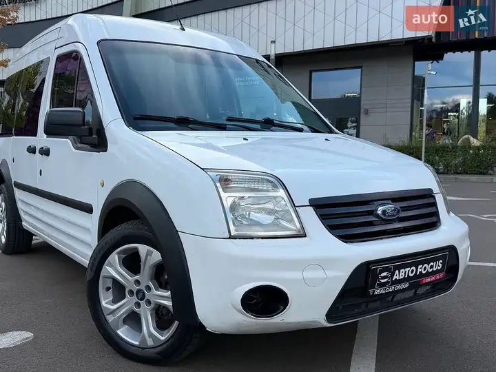 Ford Tourneo Connect 2011 photo 2