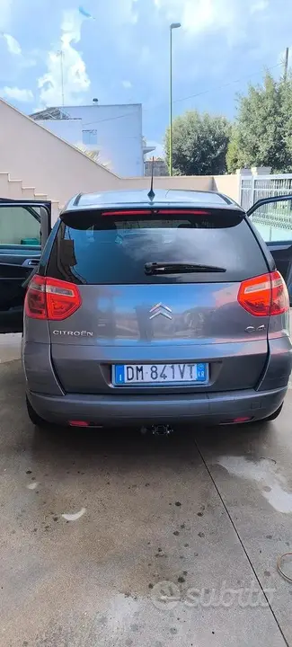 Citroen C4 Picasso 2009 photo 3