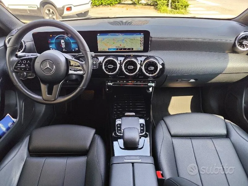 Mercedes-Benz A 180 2019 photo 5