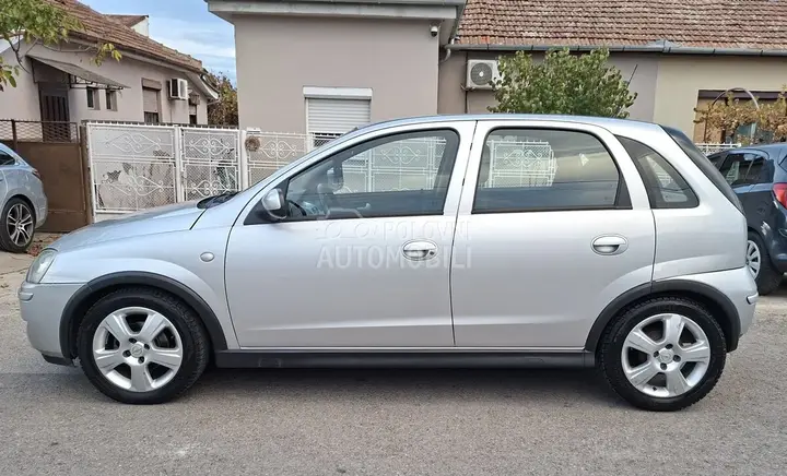 Opel Corsa C 2004 photo 2