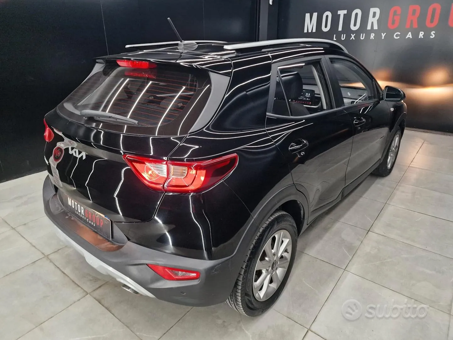Kia Stonic 2023 photo 4