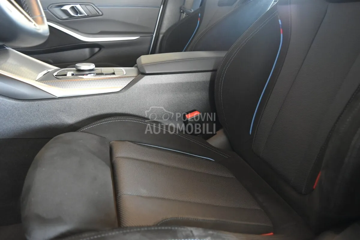 BMW 318 2025 photo 5