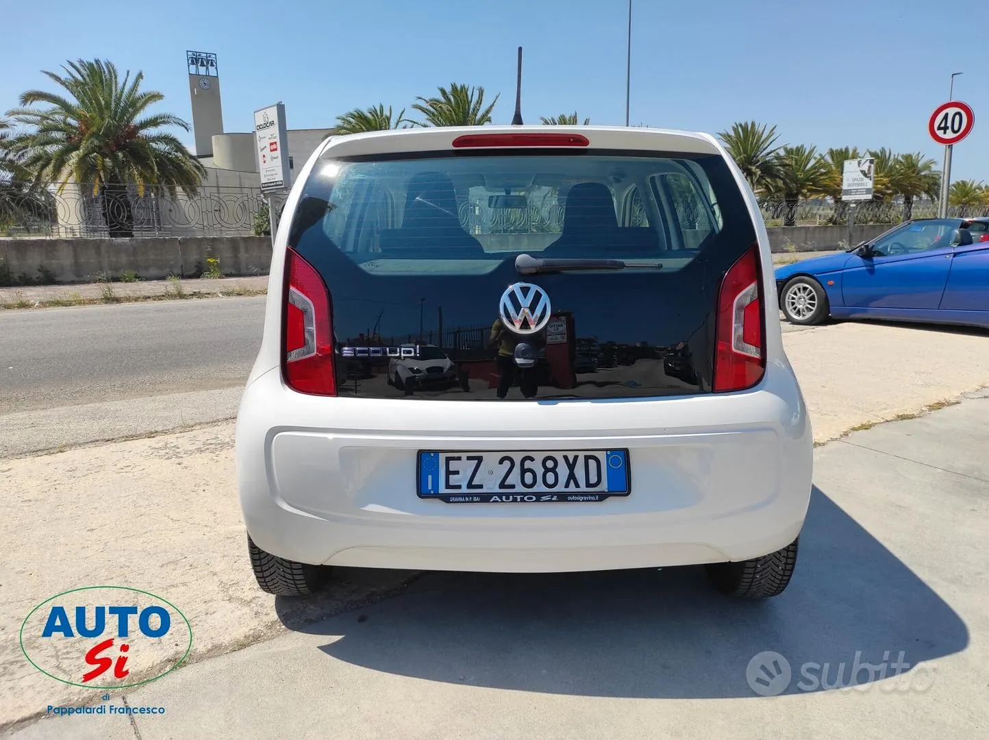Volkswagen Up 2015 photo 4