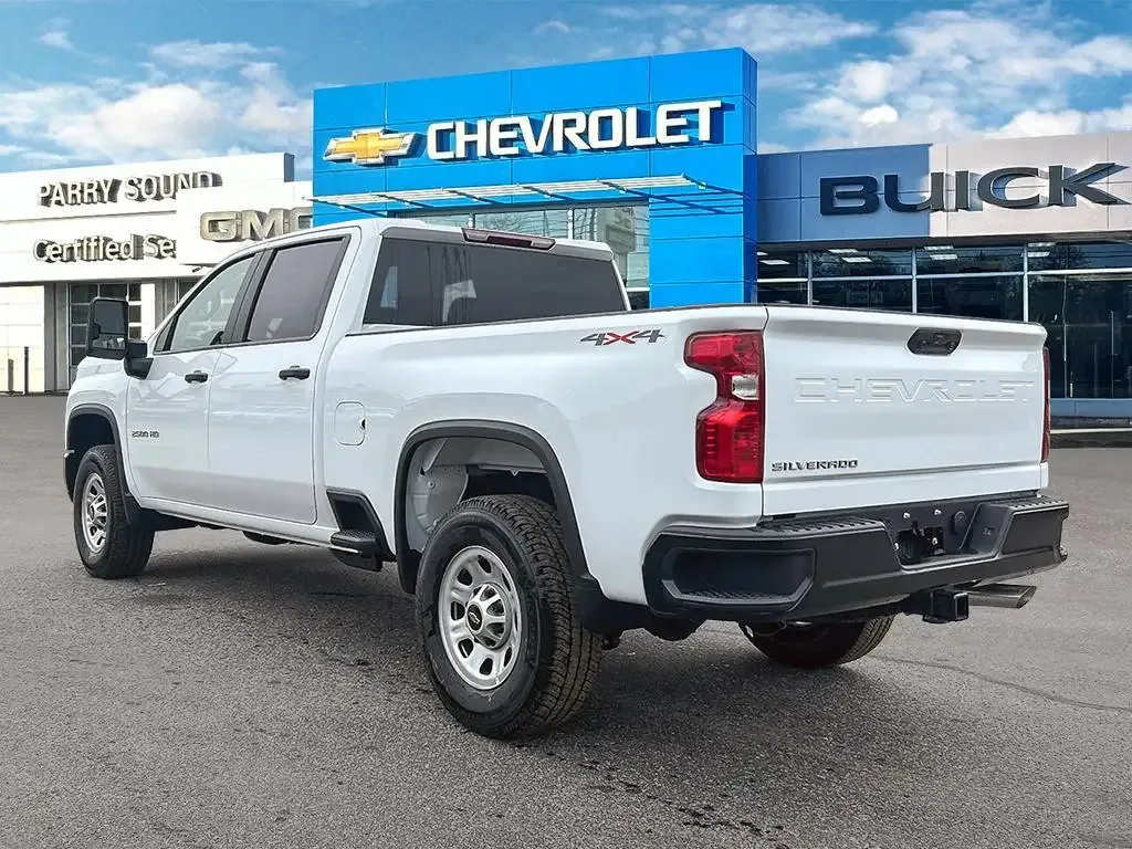 Chevrolet Silverado 2500 2026 photo 3