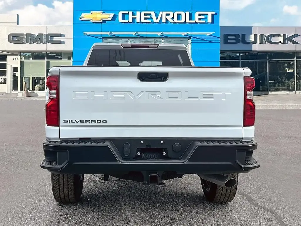 Chevrolet Silverado 2500 2026 photo 4