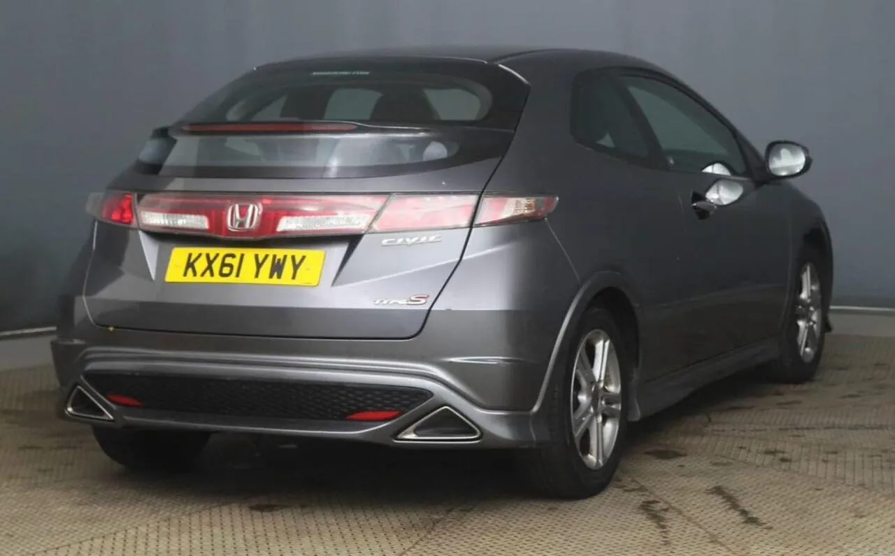Honda Civic 2011 photo 2