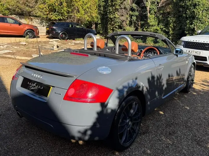 Audi Tt 2000 photo 2