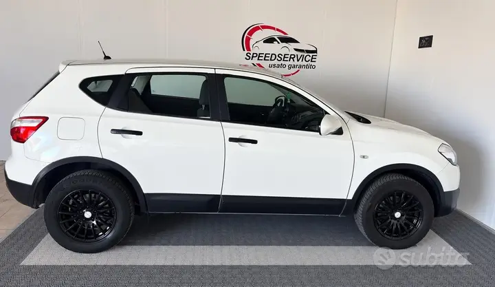 Nissan Qashqai 2013 photo 4